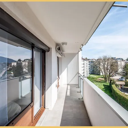 T2 I Elegant I St Julien Apartment Saint-Julien-en-Genevois