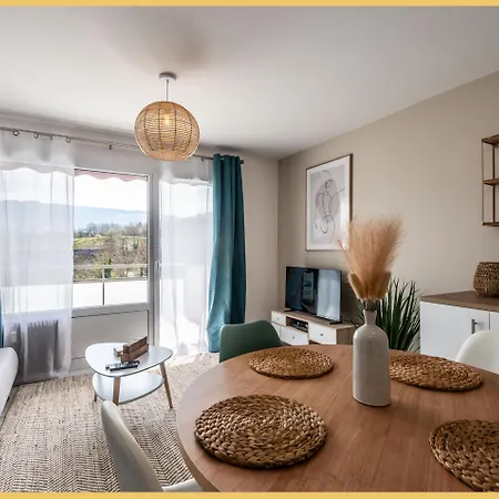 T2 I Elegant I St Julien Apartment *